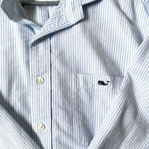 Vineyard Vines Button Down 🐳